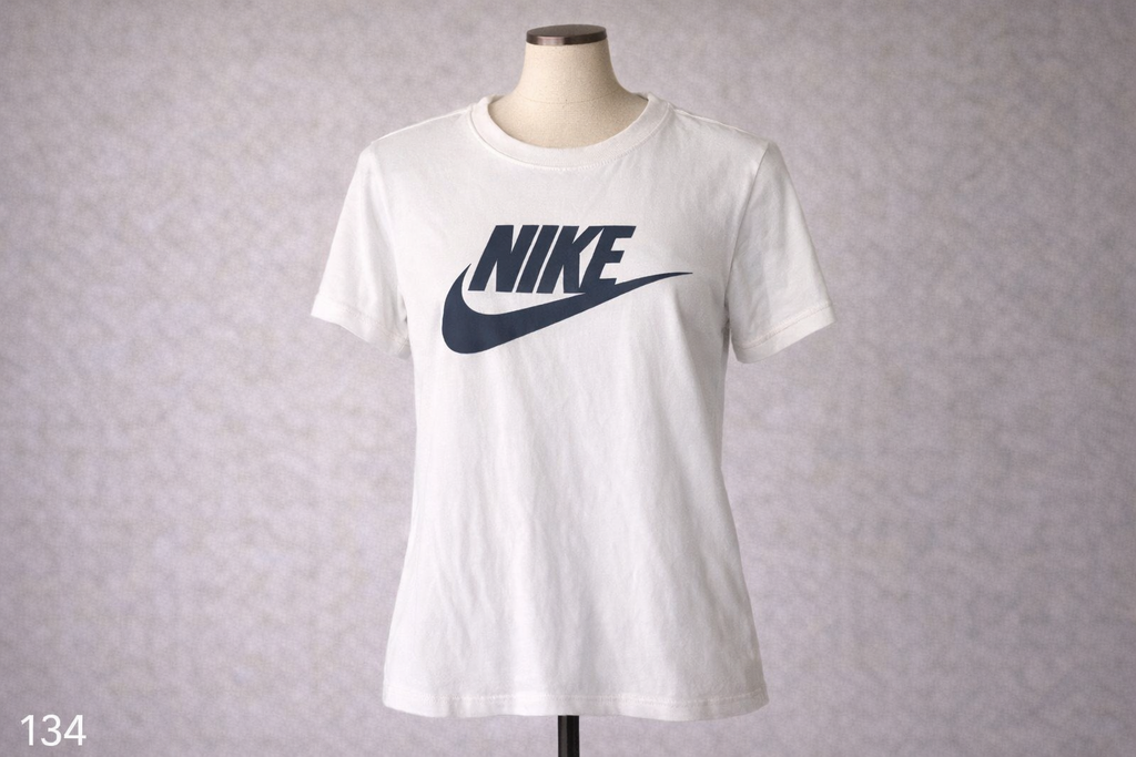 T-shirt Nike