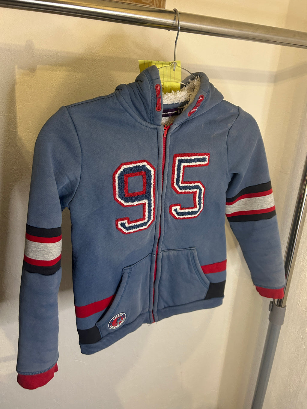 Veste à capuche