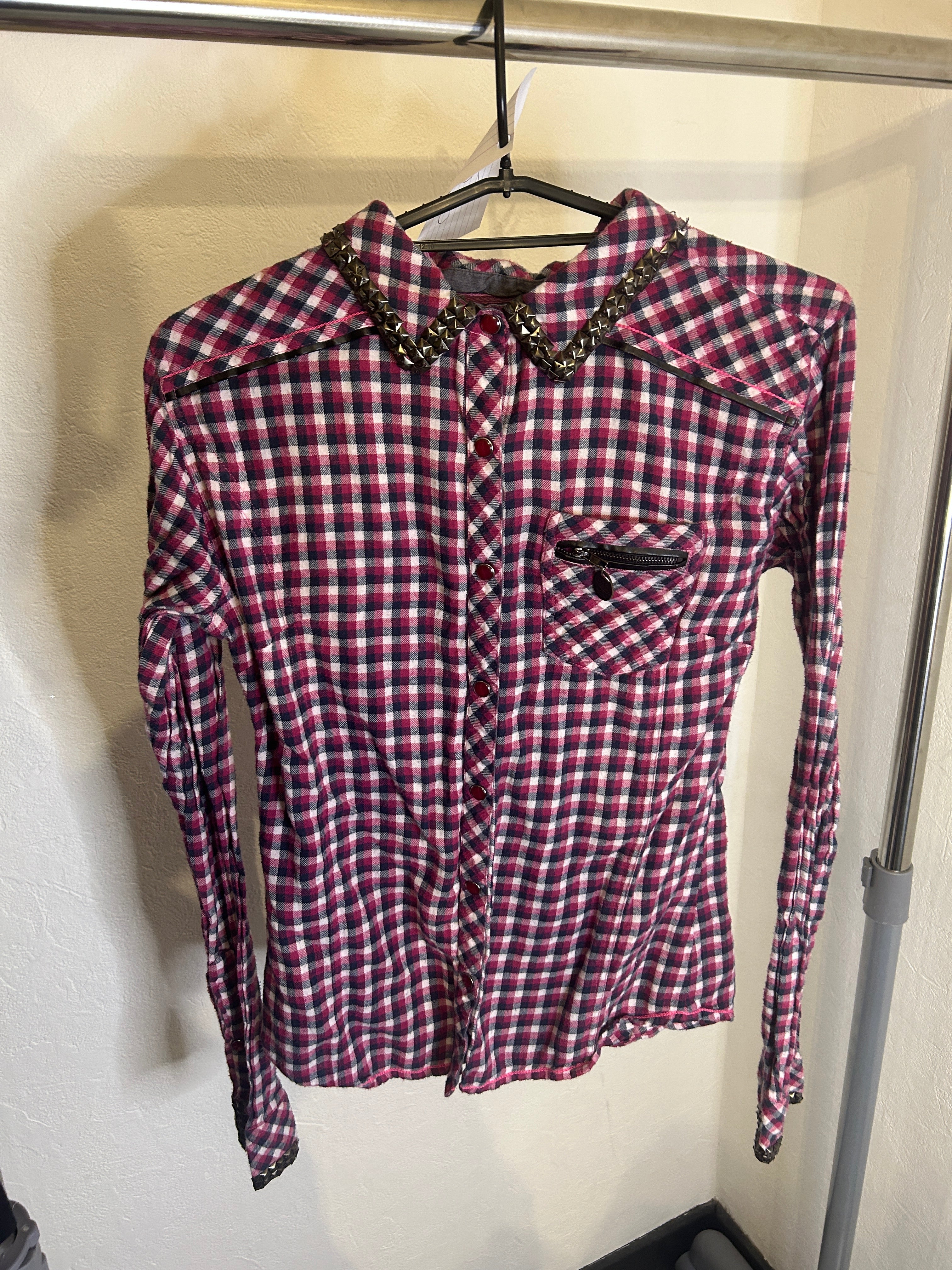 Deluxe Women's Shirt