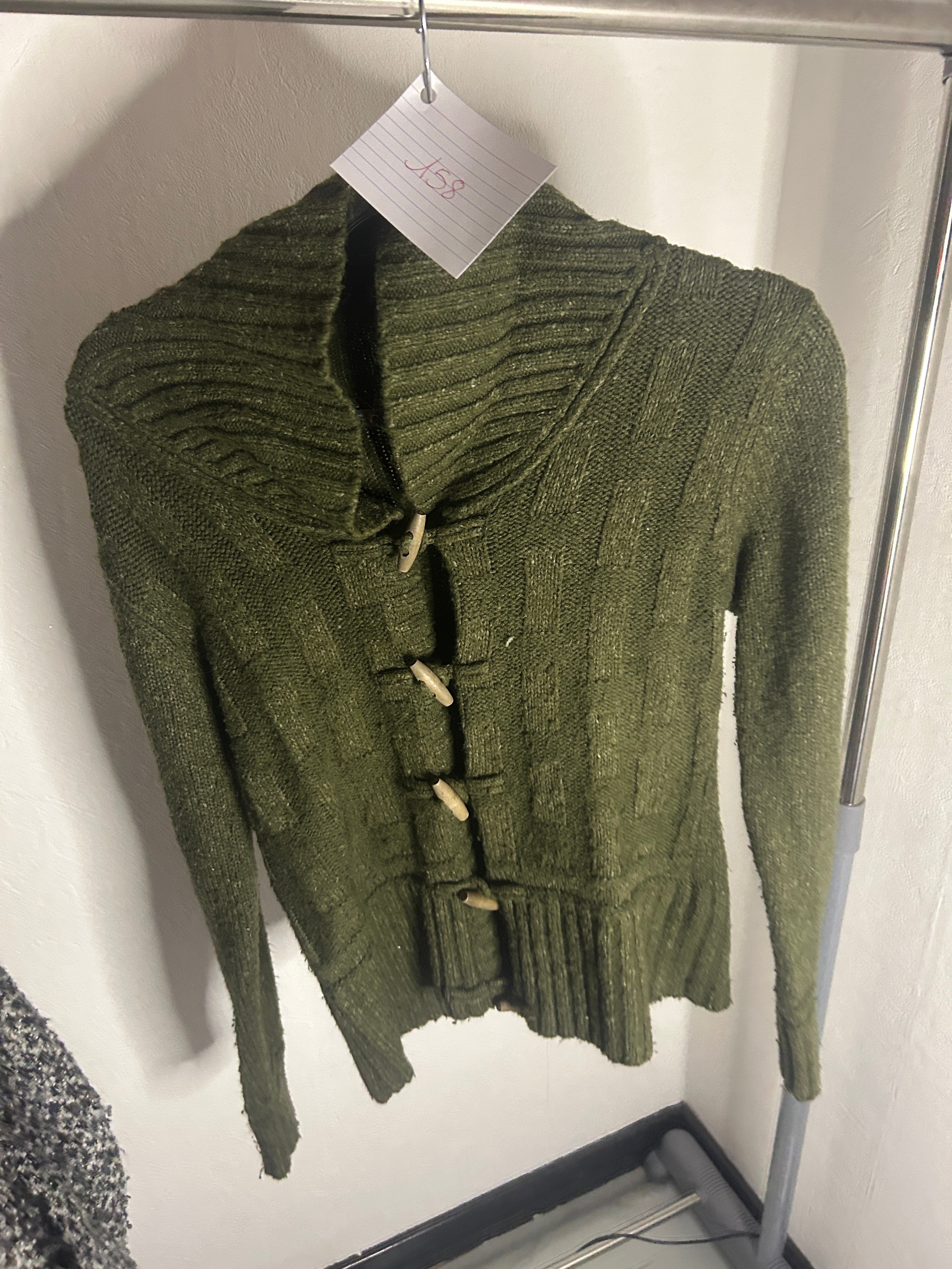 Gilet en maille vert kaki