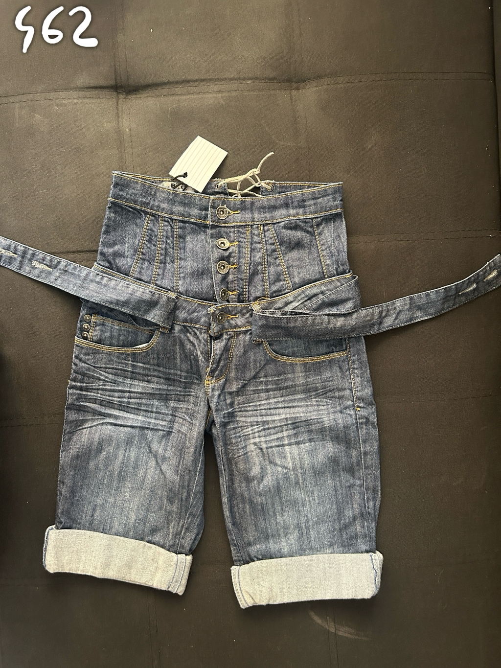 Short en jean avec gaine