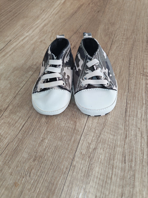Baby shoe