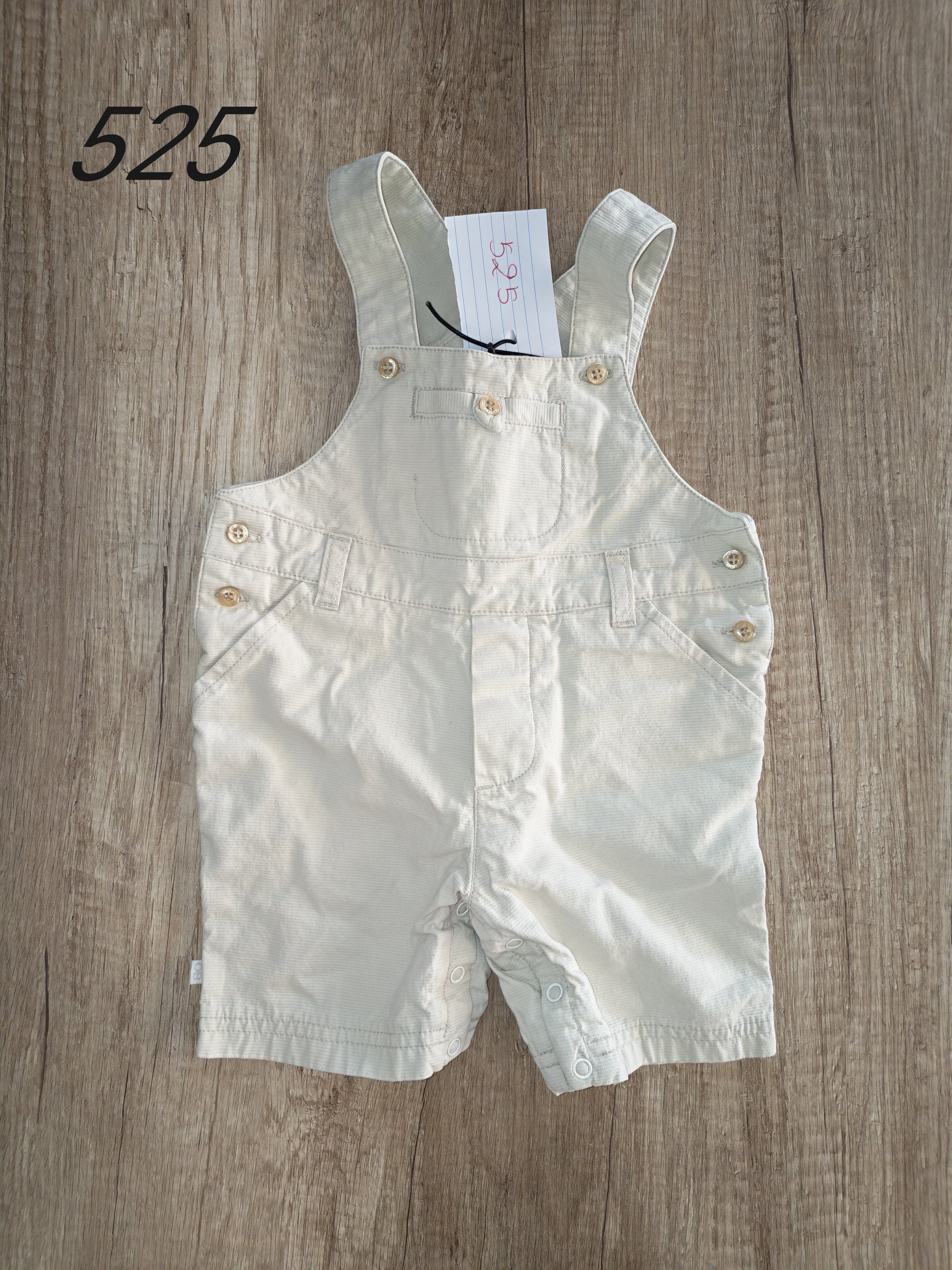 Adorable short dungarees