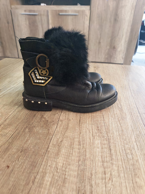 Ankle boots