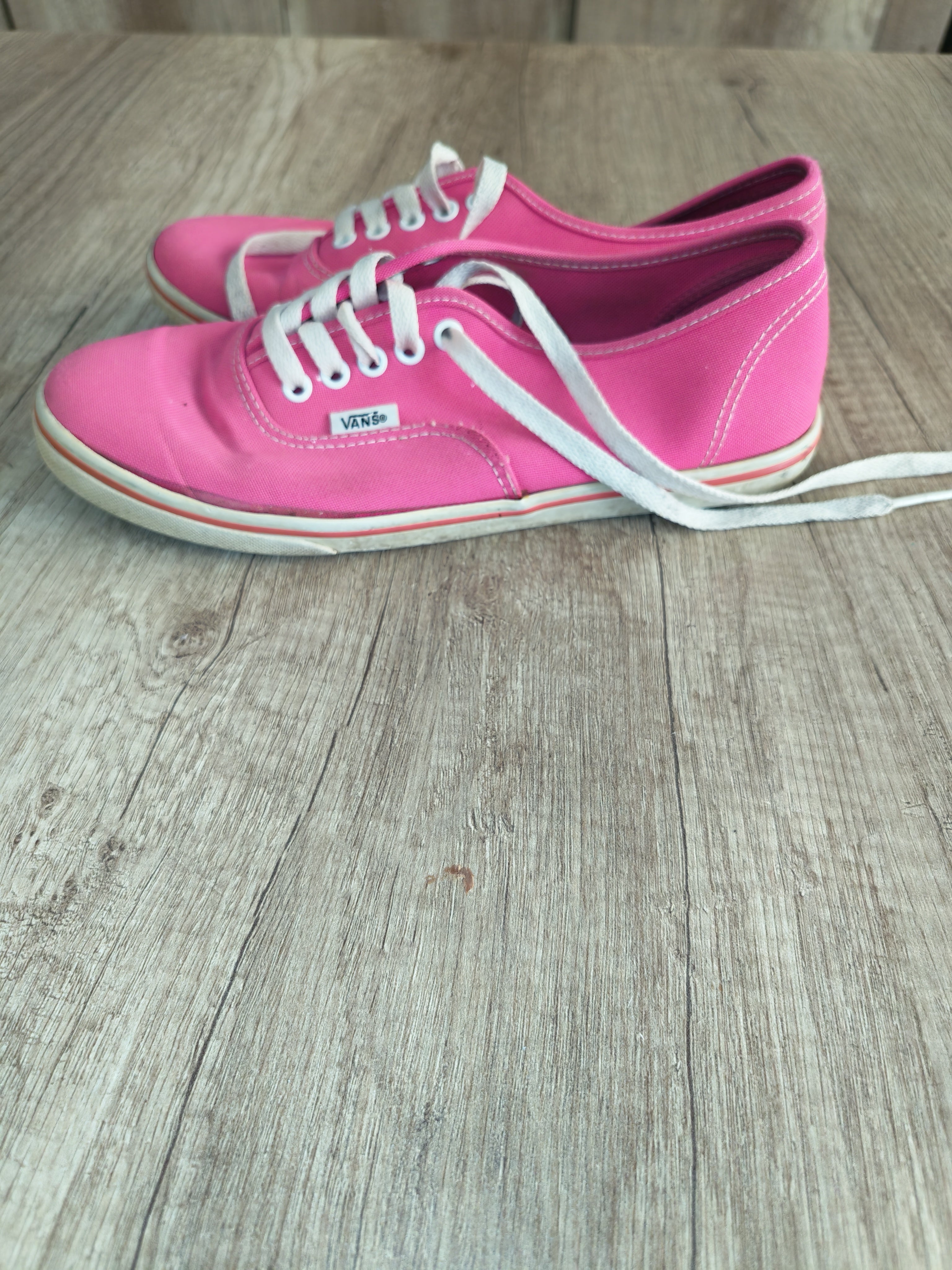 Baskets Vans taille 37