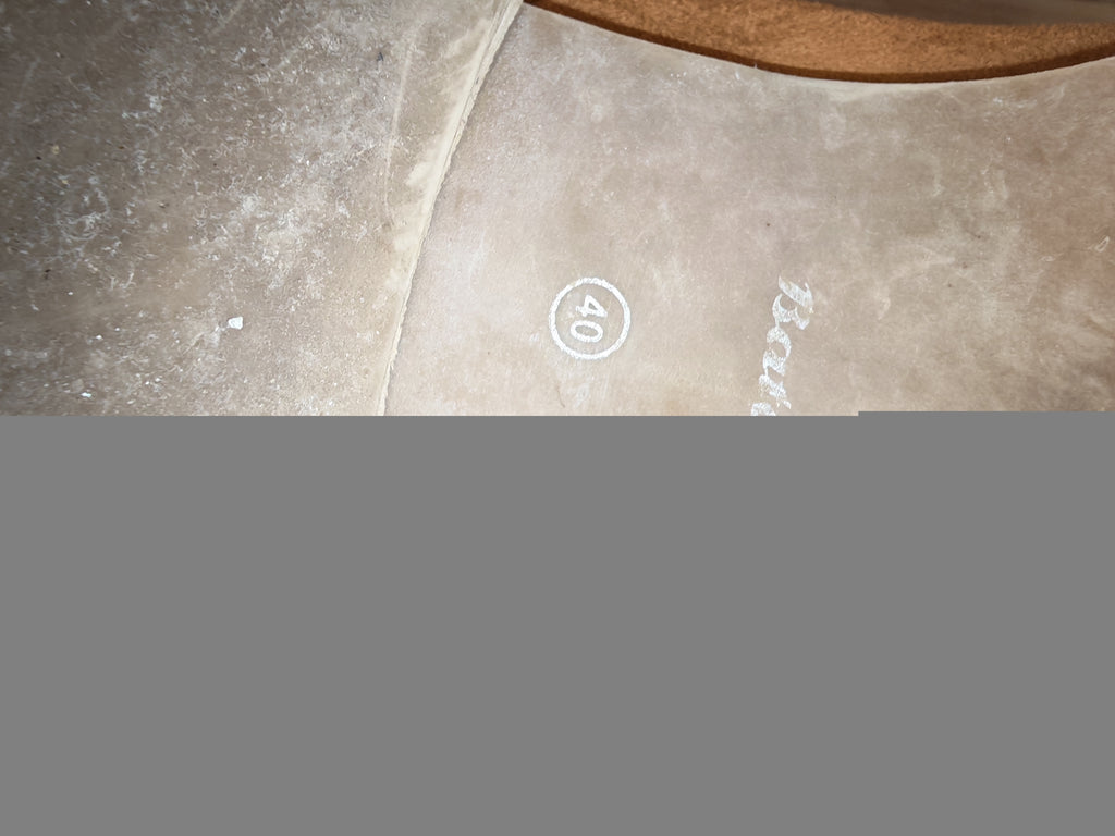 Chaussure bata taille 40