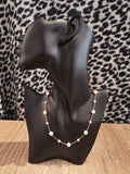 Collier en fer avec perle