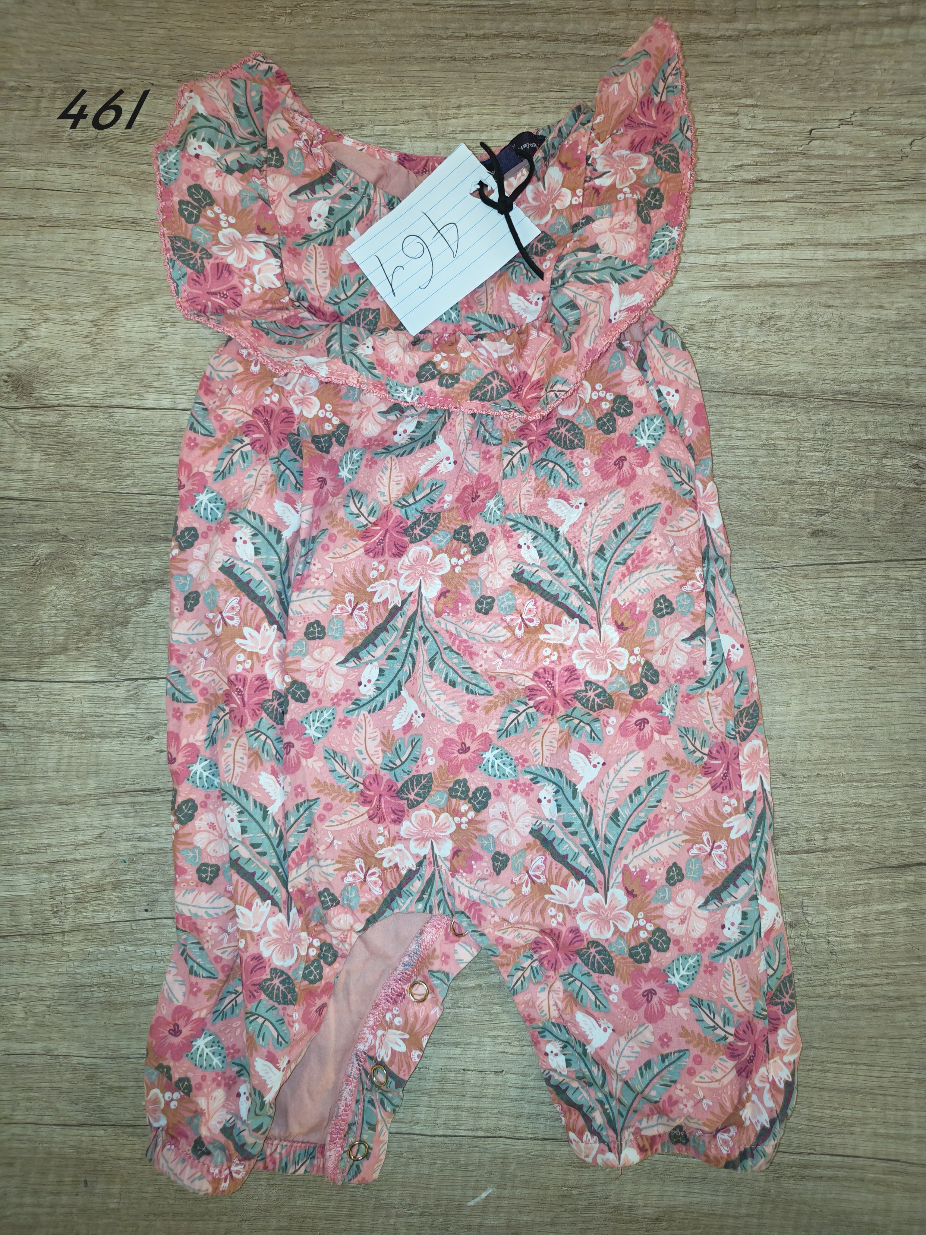Adorable baby jumpsuit