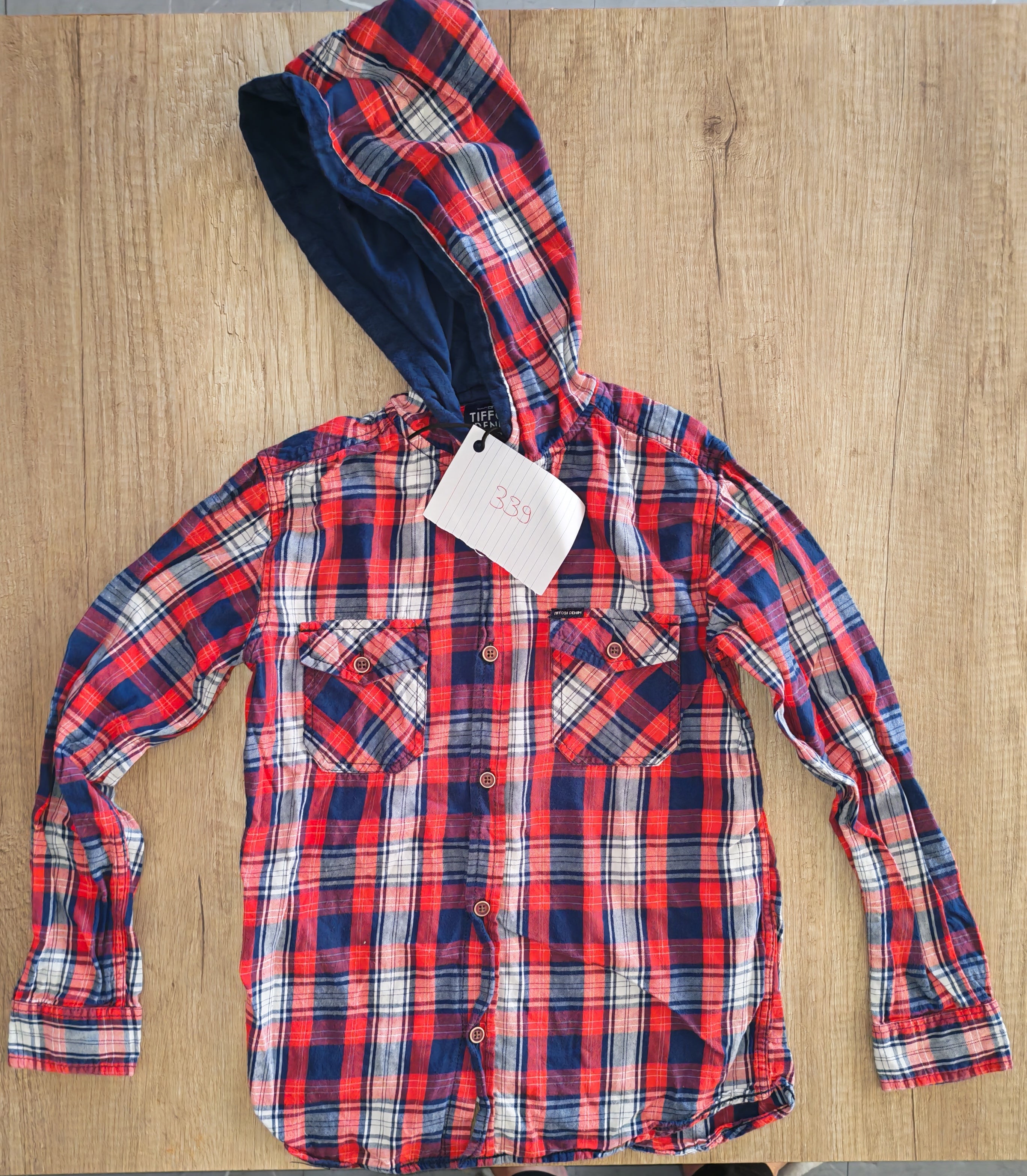 Kids' hooded shirt