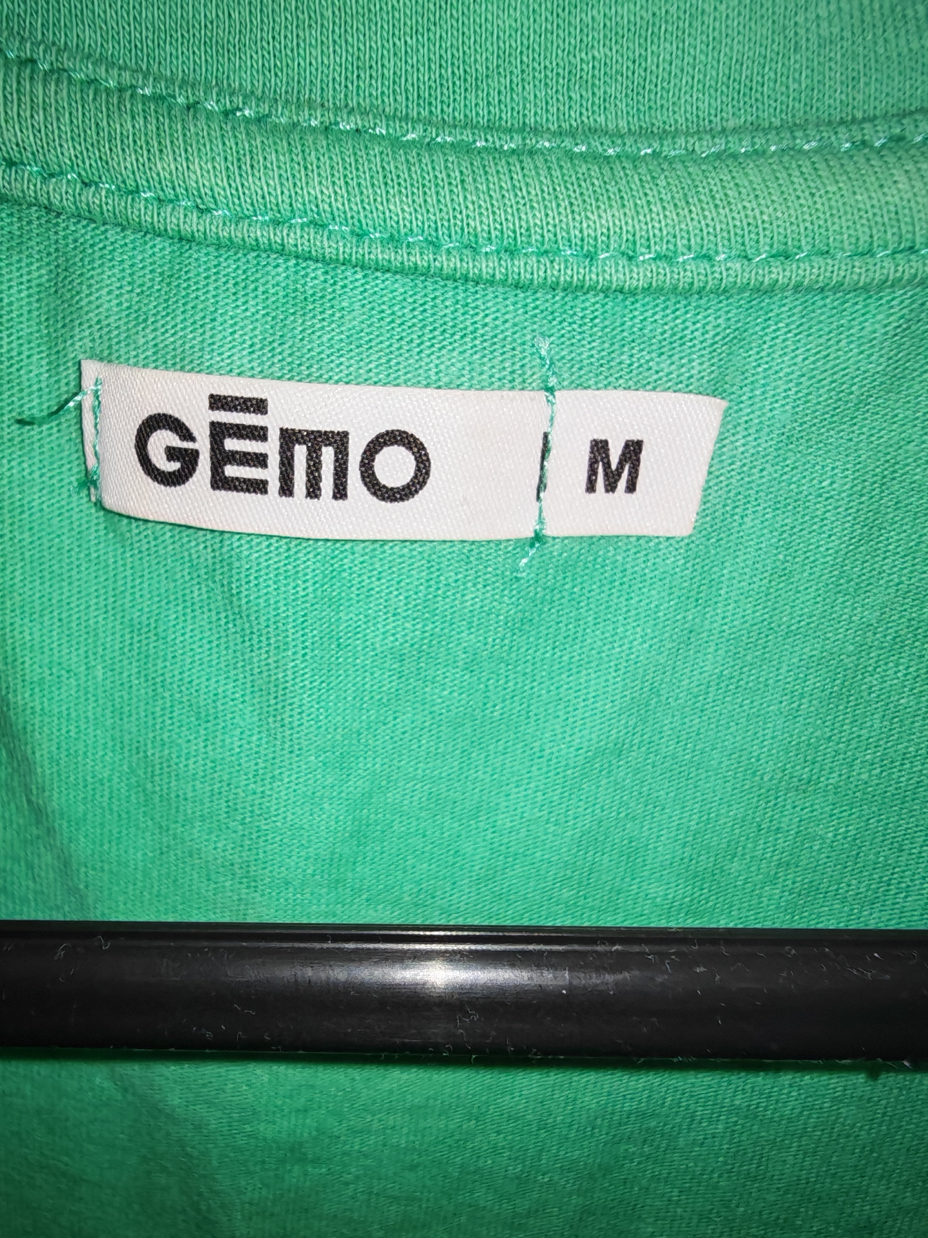 T-shirt vert imprimé